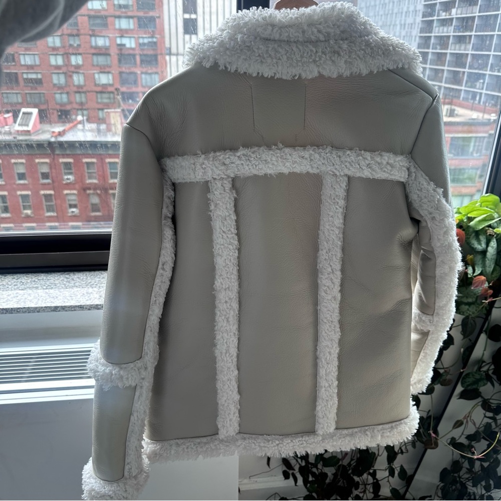 Urban Outfitters Willa Faux Leather Fur Sherpa Jacket Coat - Picture 5 of 8